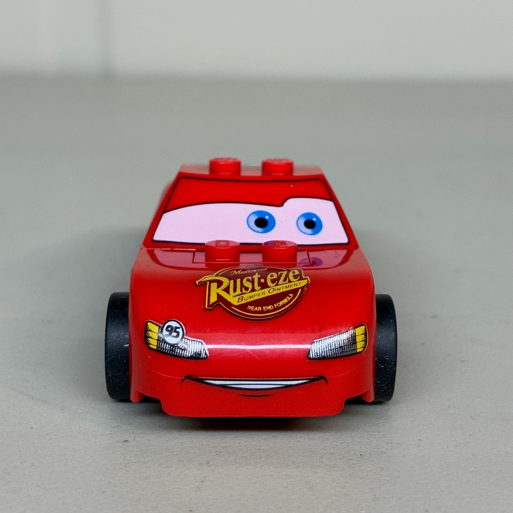 Lego 8200 Cars Radiator Springs Lightning McQueen Incomplete Missing Pieces - Picture 2 of 6